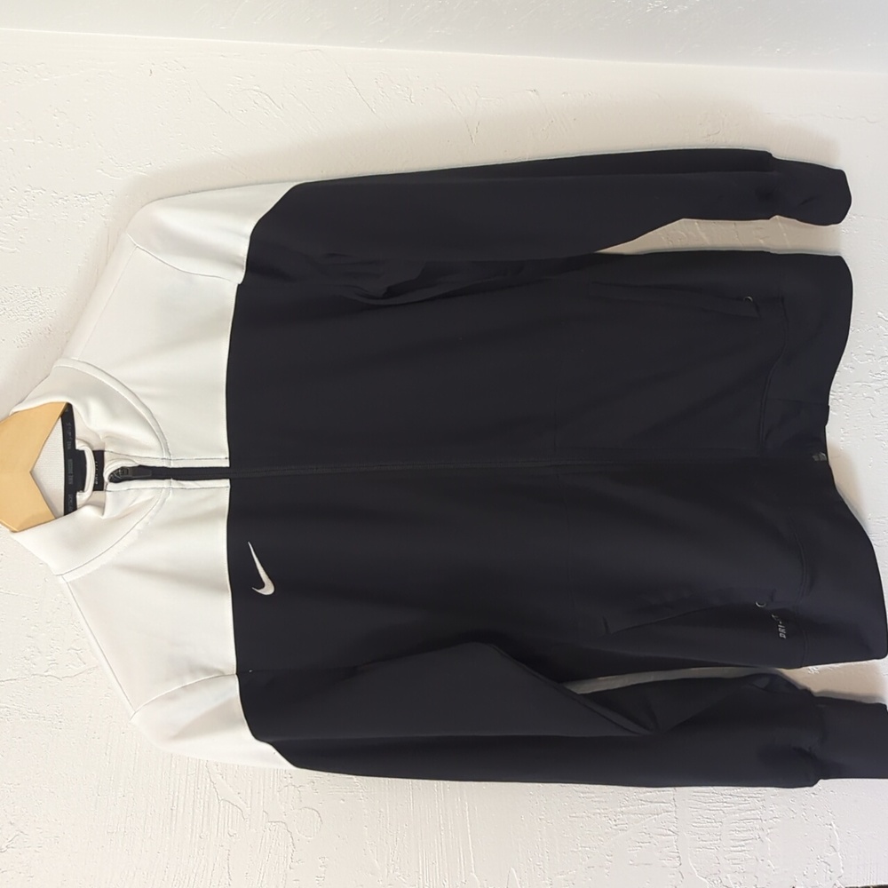 Nike Dri-Fit Sporty Black & White Medium Zip Up Athletic Running Jacket Soccer M